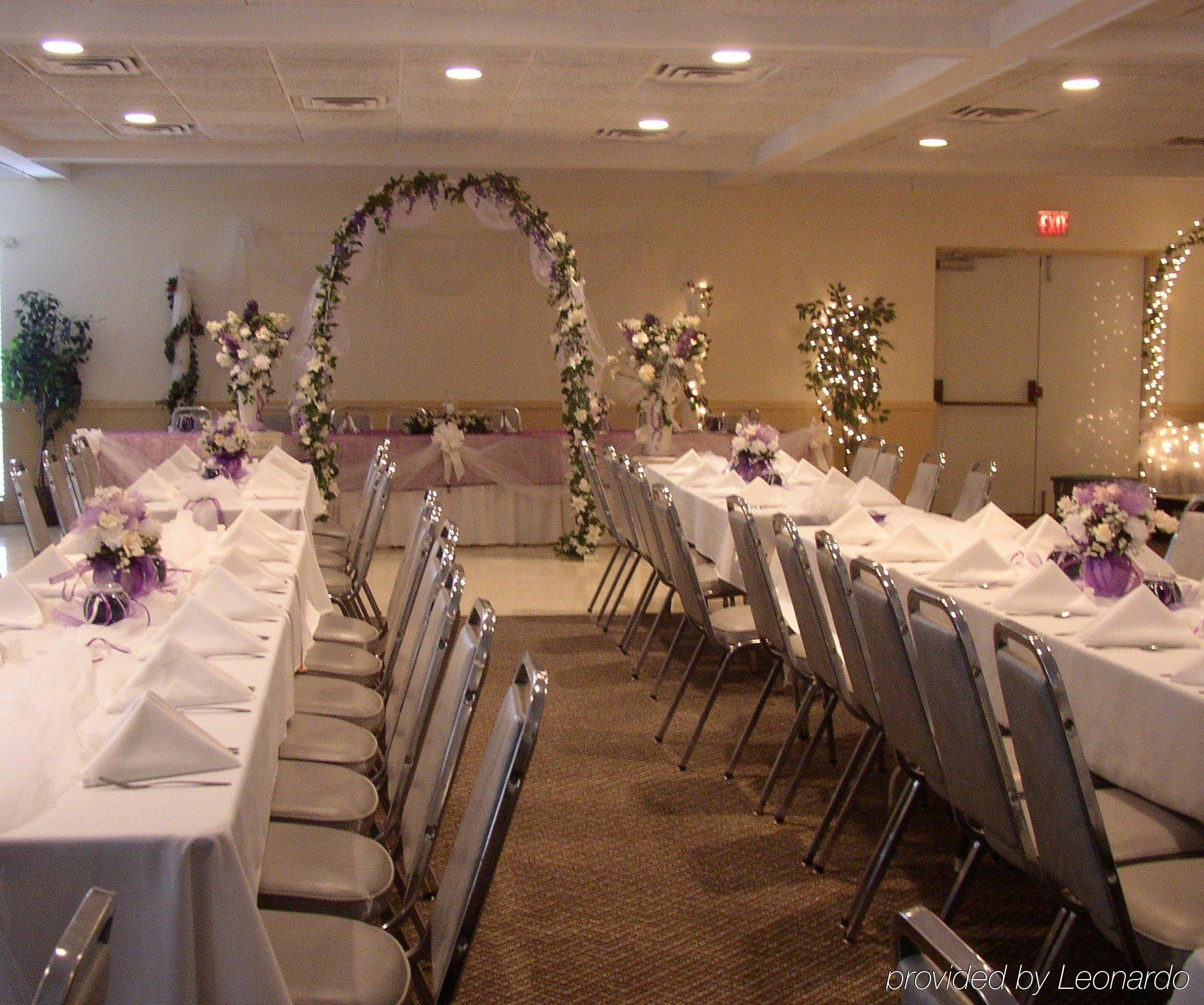 Americas Best Value Inn And Suites St. Cloud Saint Cloud Εστιατόριο φωτογραφία