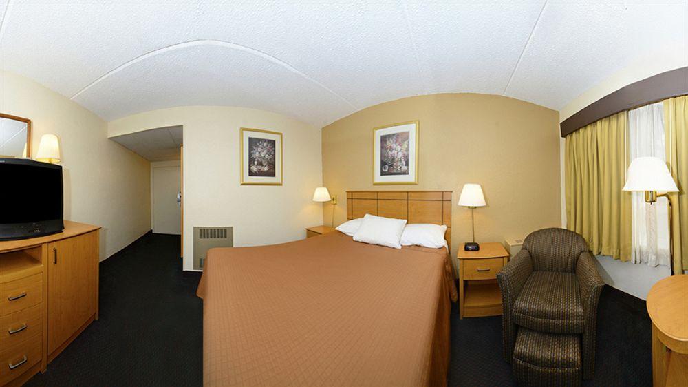 Americas Best Value Inn And Suites St. Cloud Saint Cloud Εξωτερικό φωτογραφία